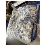Full size comforter set