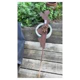 Metal Lawn Decor and 2 Planters
