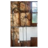 2 Garden Hooks
