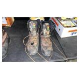 Survivors 600 thinsulate Boots size 8W