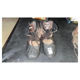 Northside thinsulate boots size 8