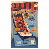 Arcade ball game - NIB