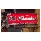 Vintage Lighted Old Milwaukee beer sign