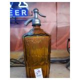 Amber Tulip Bottling Johnstown Siphon embossed
