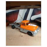 Vintage Hubley truck 9-1/2 " long