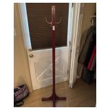 Wooden coat rack with 4 hooks