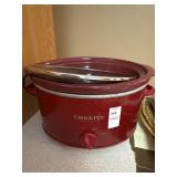 Red Crock-pot *broken handle on lid*