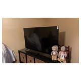 Vizio Flat Screen TV W Remote