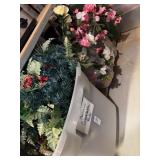 Lot of floral decor