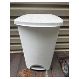 Sterilite white trashcan