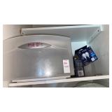 Light bulbs and one drawer storage unit