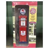 Mobilgas gas pump bank new in box