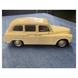 Welly Austin FX4 London Taxi die cast car