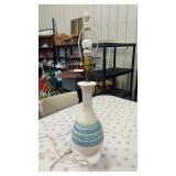 Vintage MCM ceramic table lamp