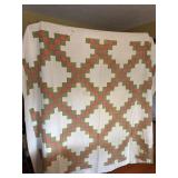 Handmade Irish chain quilt 87 X 74 in