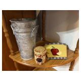 Miscellaneous tin and E Welsh toll ware item