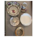 Lot of floral detailed dishes