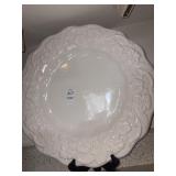 Vintage style large serving platter/plate