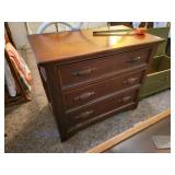 Vintage 3 drawer dresser