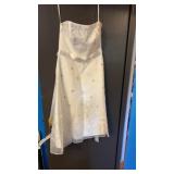 Davidï¿½s Bridal Gown size 14