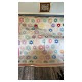 Vintage Grandmotherï¿½s Flower Garden Quilt 84 x 72