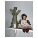Lot of assorted decor