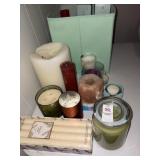 Lot of assorted candles