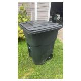 Plastic Toter Trash Can