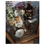 Lot of assorted decor and souvenirs