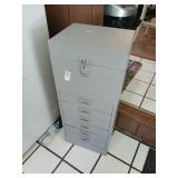 Metal file with 6 drawers 30'x 12' x 10'
