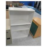 3 shelf bookshelf 48' tall, 28' wide, 12' deep