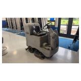 Smart Solutions Advance Advenger Floor Scrubber
