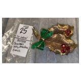 ï¿½St Labreï¿½ Holly rhinestone Christmas brooch