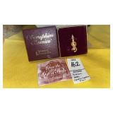 Roman ï¿½Hopeï¿½ candle w/ribbon pin