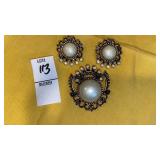 Vintage pearl & rhinestone pin brooch & earrings
