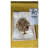 Vintage Goldtone pearl tree w/ ladybug pin brooch