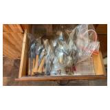 Set of kitchen serving ware