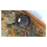 Vintage Cast Iron Griswold No. 8 Waffle Iron