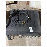 Vintage Realistic Navaho TRC-458 CB base station