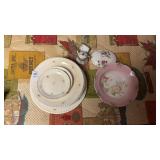 Vintage Rosebuds dinnerware set and other floral