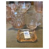 Vintage pink depression glass ï¿½ Cube ï¿½ creamer,
