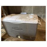 Rubbermaid gray cooler on wheels