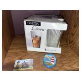 Onieda Linea glassware / 4 coolers & magnets