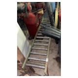 Portable gravity roller conveyor table