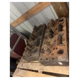 Diesel engine cylinder heads