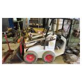 International 4120 Skid Steer Loader