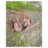 Snap coupler plow