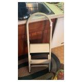 Metal step stool