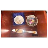 Lot of Dishes, Cake Serving Knife