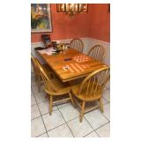 Wooden oak dining set with 5 matching spindle